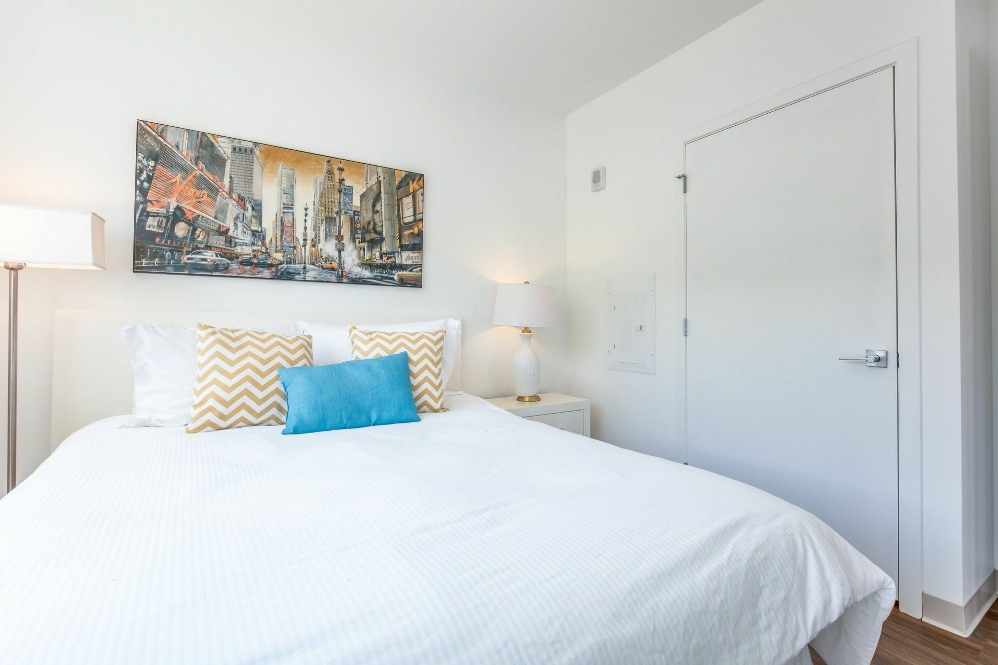 Global Luxury Suites Longwood Medical Бруклін Екстер'єр фото
