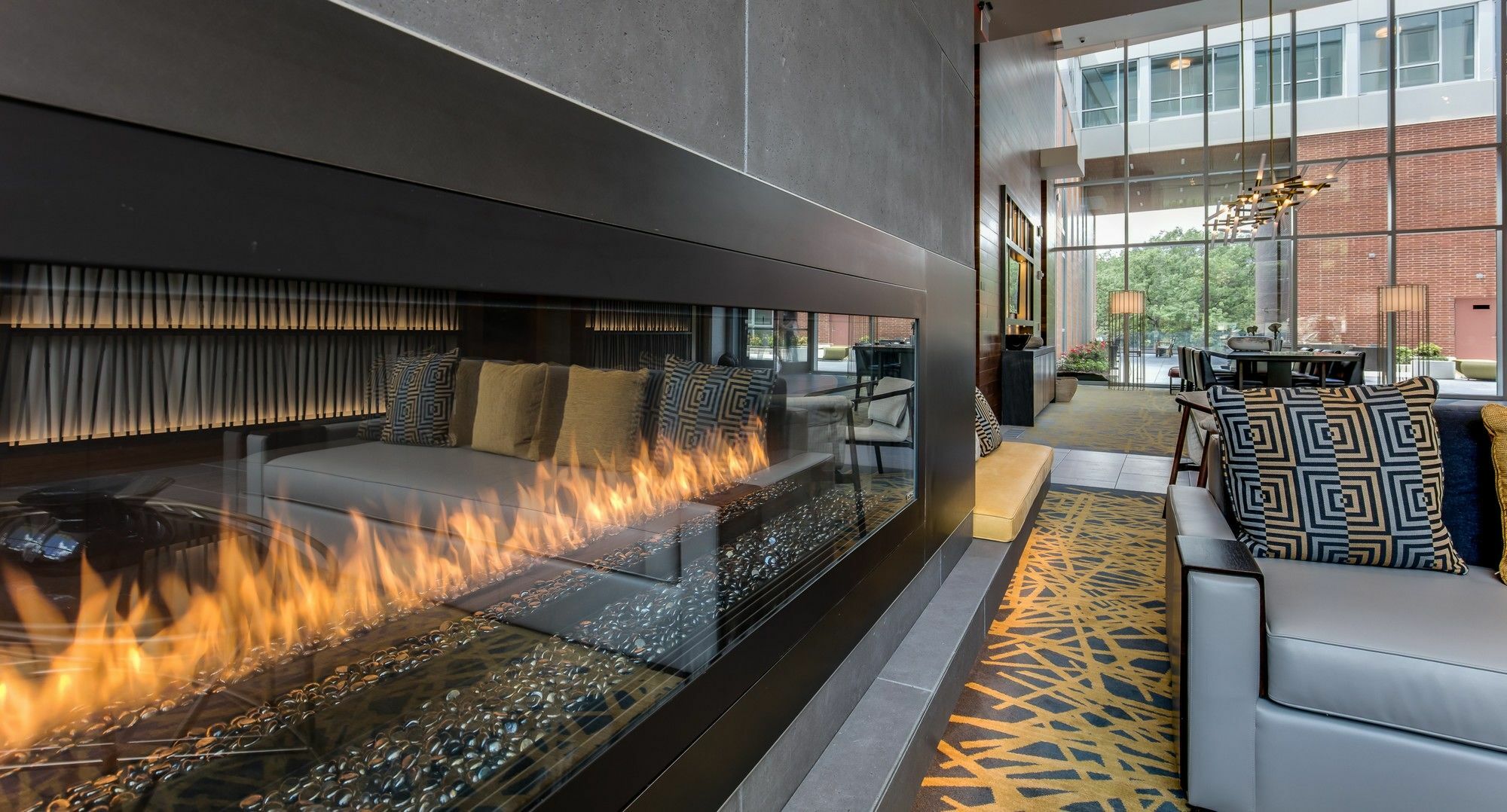 Global Luxury Suites Longwood Medical Бруклін Екстер'єр фото